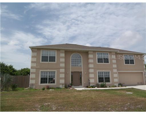 9365 Nastrand Cir, Port Charlotte, FL 33981