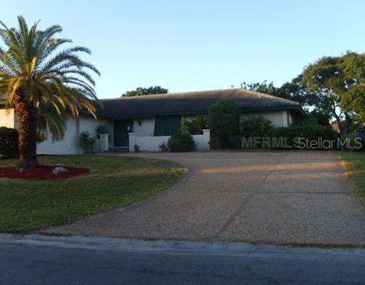 136 Lookout Point Dr., Osprey, FL 34229