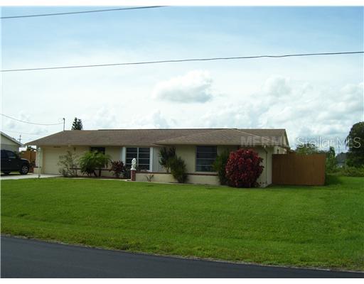 1619 Beacon Dr., Port Charlotte, FL 33952