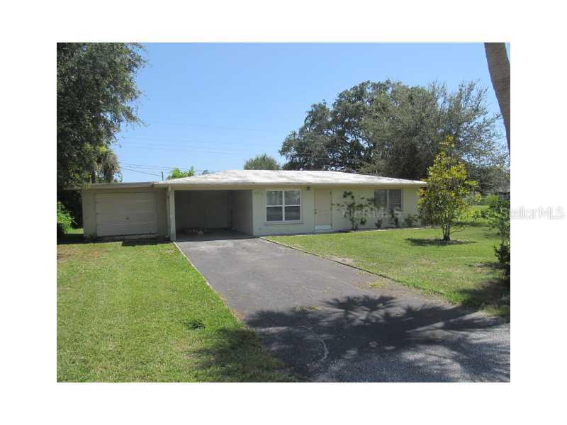 873 E 4th St., Englewood, FL 34223