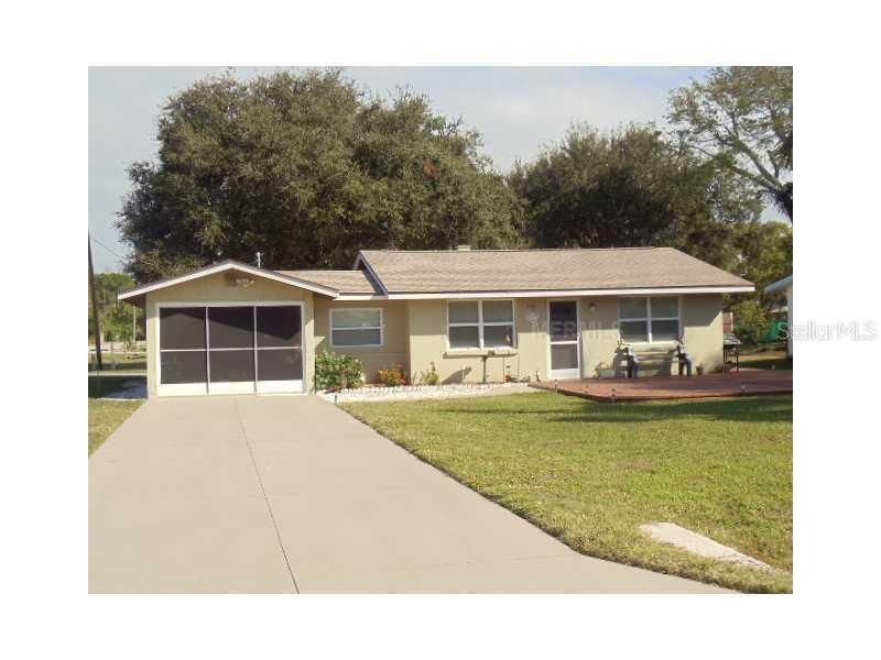 155 Magnolia Ave., Englewood, FL 34223