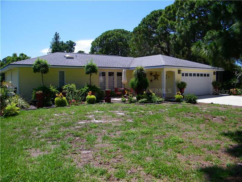 2670 Alamander Ave., Englewood, FL 34223