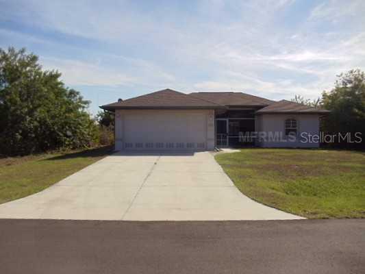 189 Baytree Dr., Rotonda West, FL 33947
