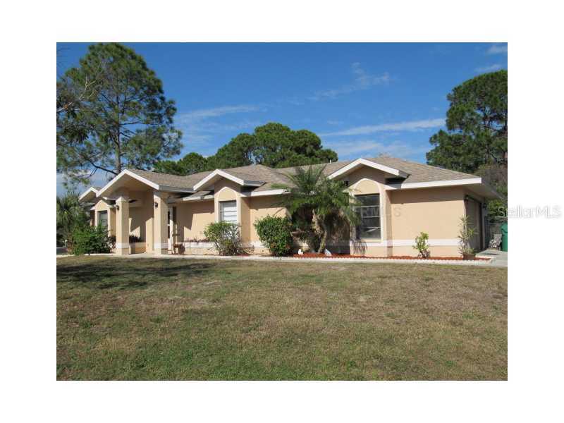 12462 Perrine Ave., Port Charlotte, FL 33981