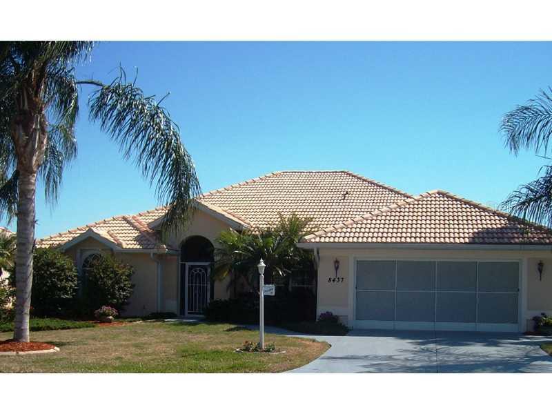 8437 Gateway Ct., Englewood, FL 34224