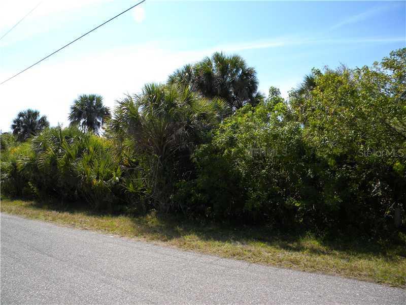 12298 Defender Dr., Port Charlotte, FL 33953