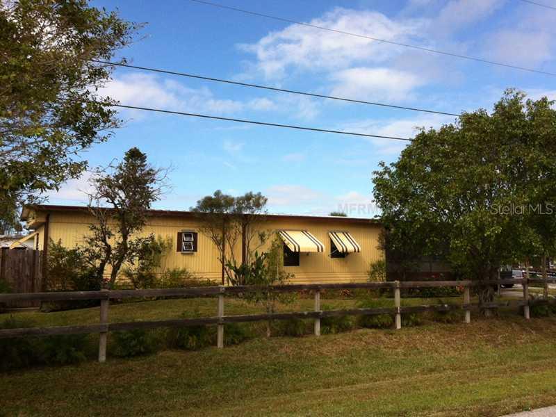 4241 Hollis Ave., Port Charlotte, FL 33953