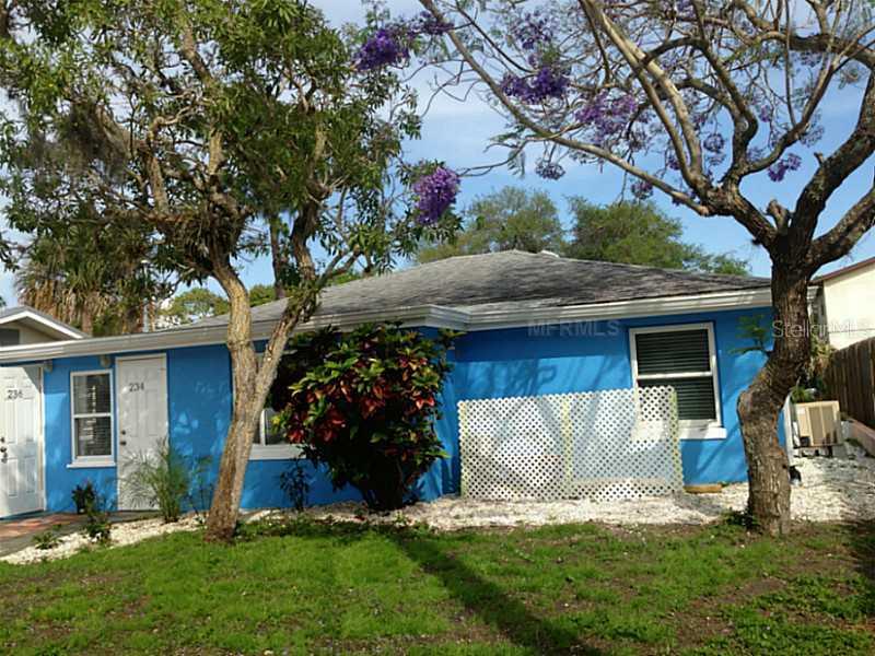234/236 Colonia Ln., Nokomis, FL 34275