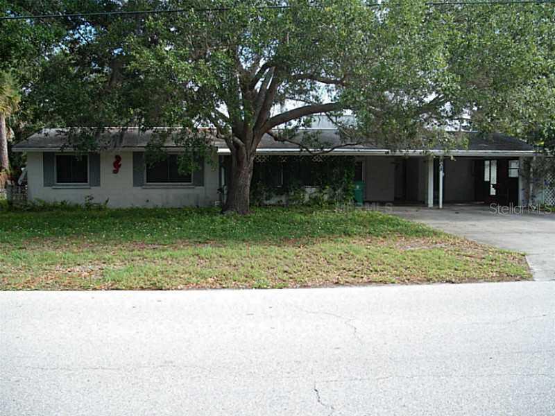 808 E 6th St., Englewood, FL 34223