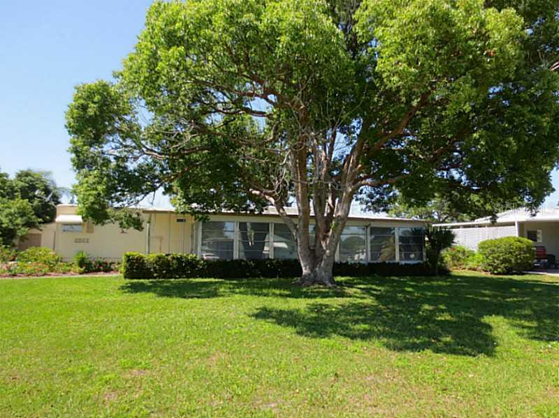 2022 Laurel Ave., Englewood, FL 34224