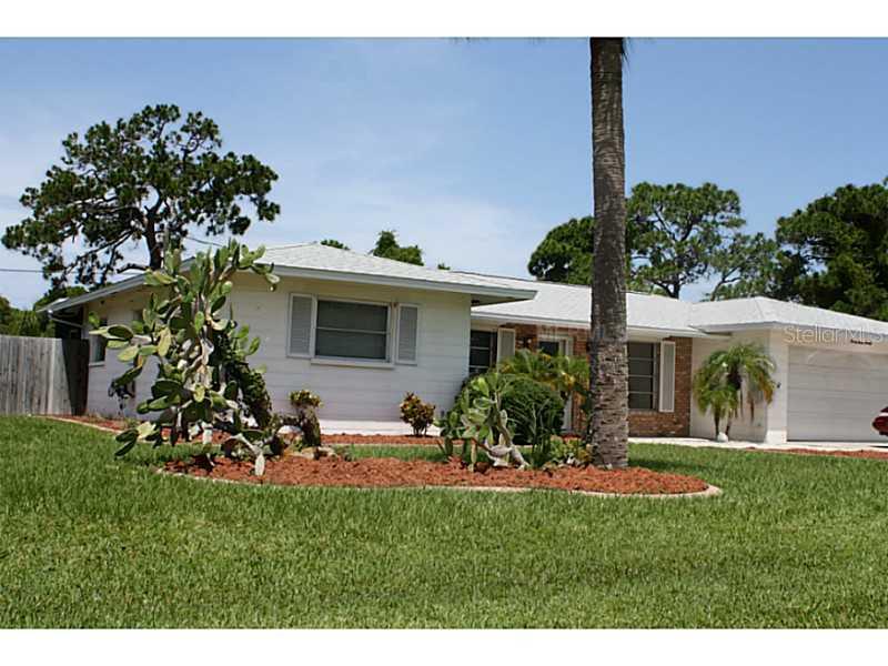 2720 10th St., Englewood, FL 34224