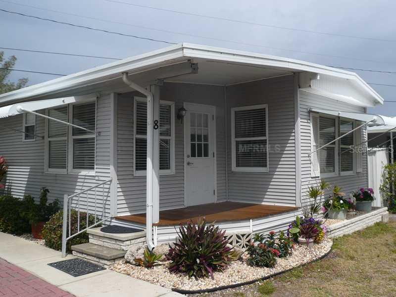 2295 N Beach Rd. #8, Englewood, FL 34223