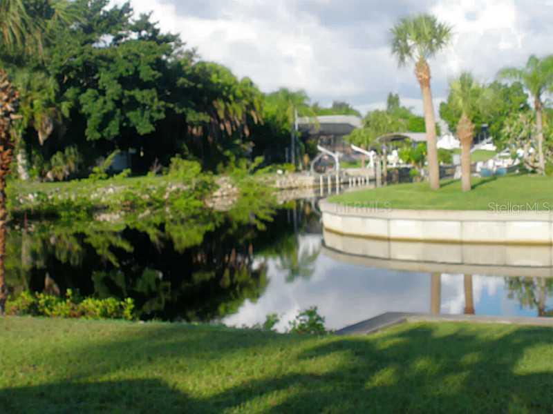 1090 Lampp Dr., Englewood, FL 34223