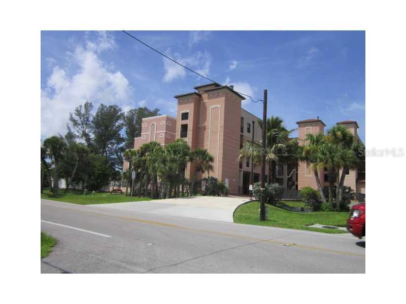 1700 Gulf Blvd. #503, Englewood, FL 34223