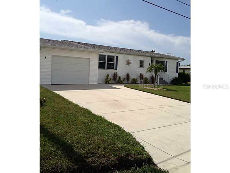 158 Via Madonna, Englewood, FL 34224