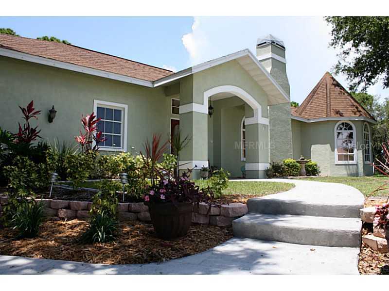 140 Broadway Ter., Englewood, FL 34223