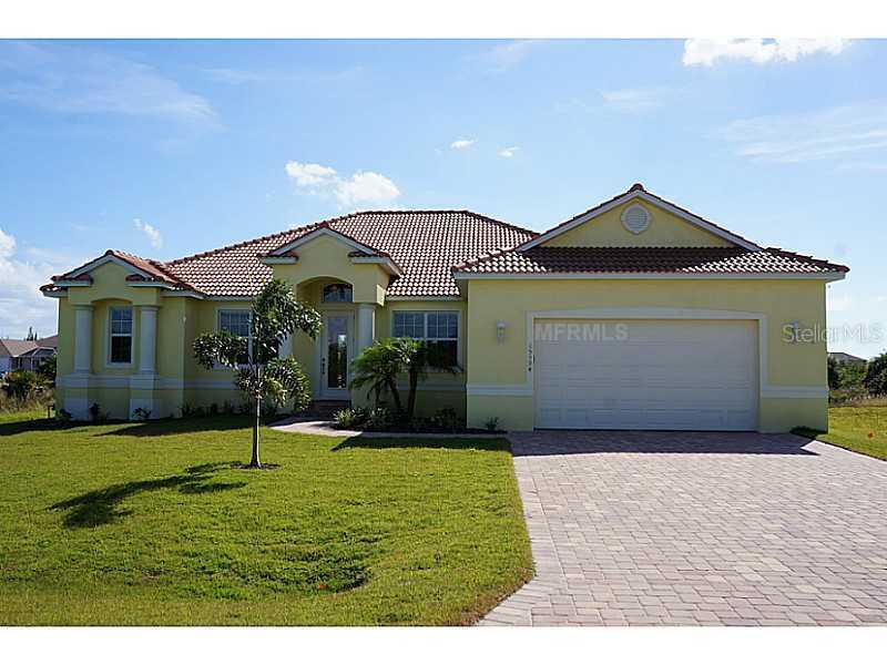 15594 Seafoam Cir., Port Charlotte, FL 33981