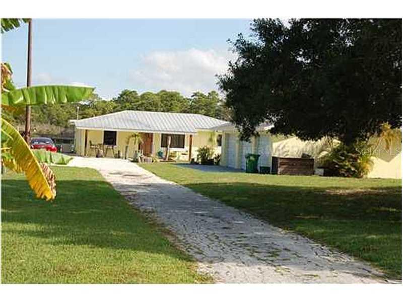 2060 Oyster Creek Dr., Englewood, FL 34224