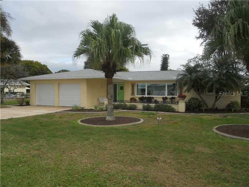 1917 Mississippi Ave., Englewood, FL 34224