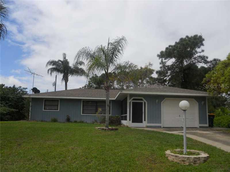 4027 Gillot Blvd., Port Charlotte, FL 33981