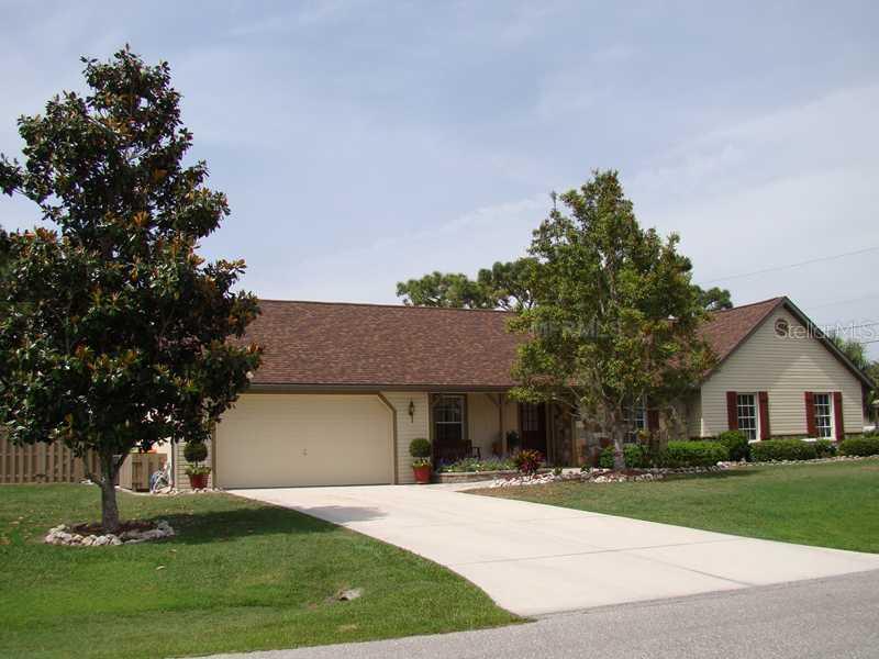 9426 Casa Grande Ave., Englewood, FL 34224