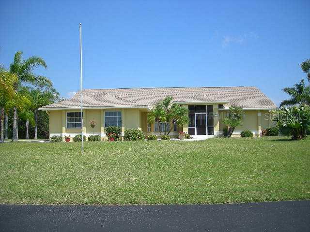 8150 Casa De Meadows Dr., Englewood, FL 34224