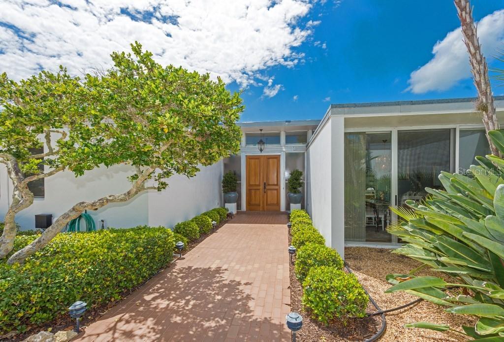 315 Green Dolphin Dr., Cape Haze, FL 33946