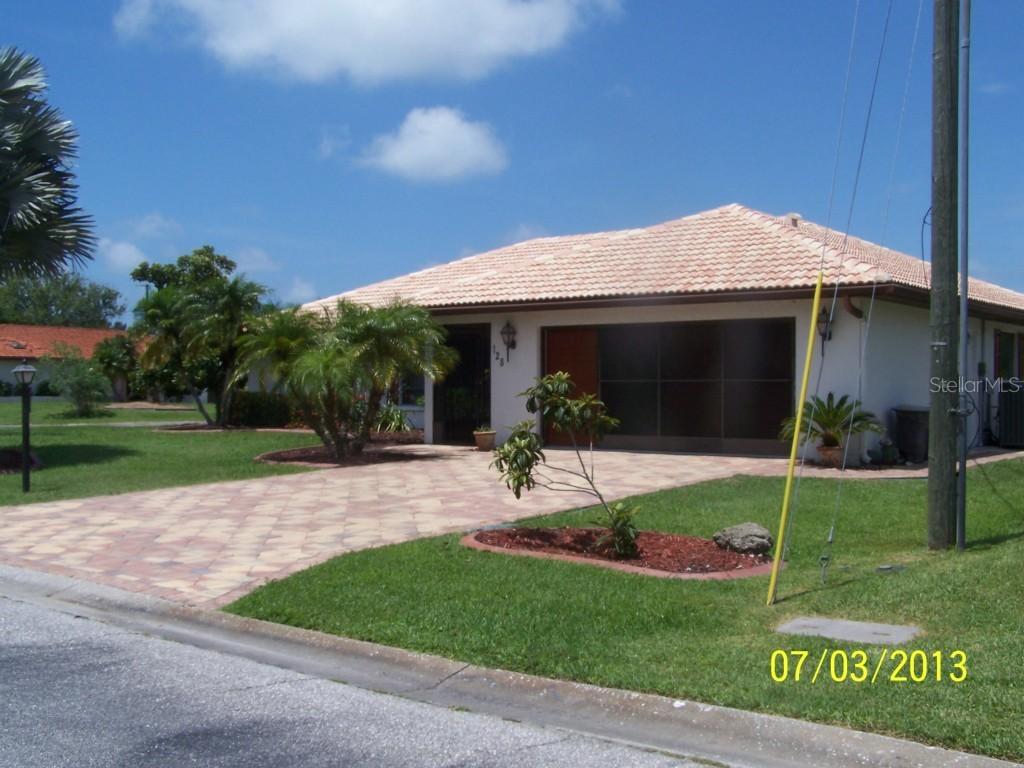 128 Englewood Garden Ct., Englewood, FL 34223
