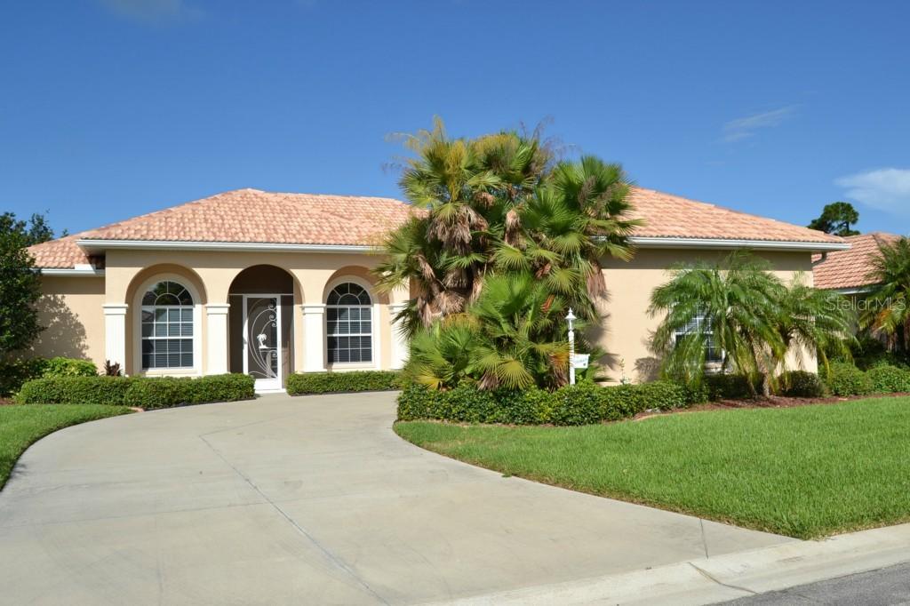 7184 S Lake Dr, Englewood, FL 34224