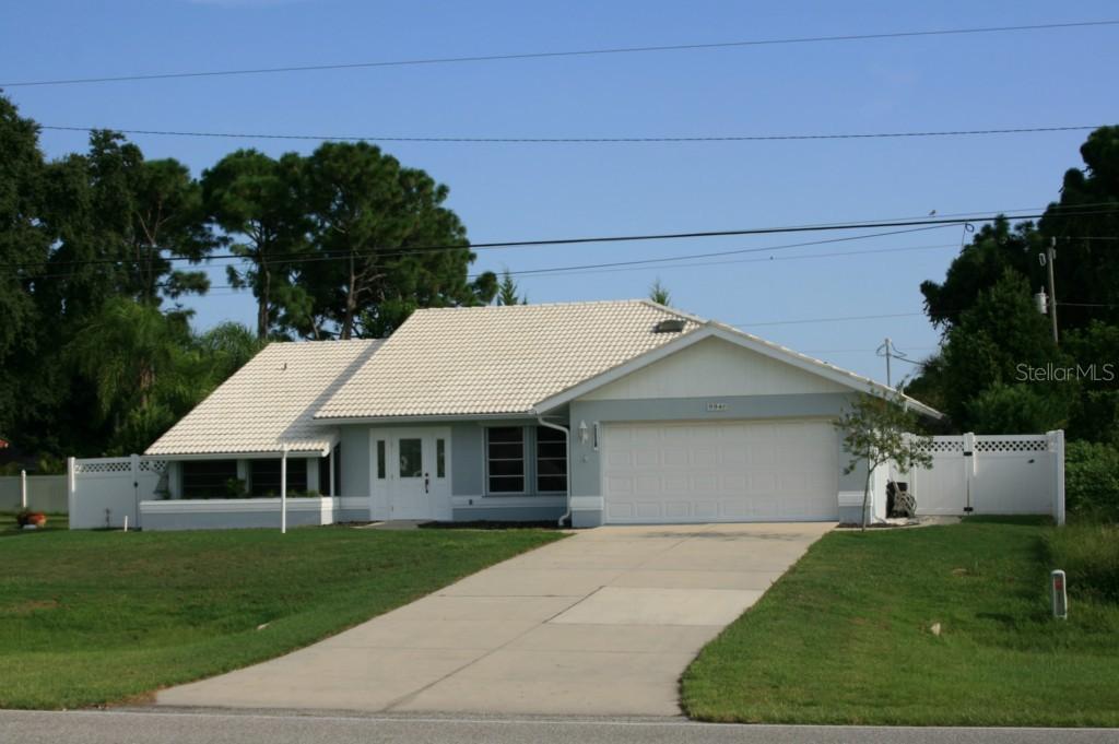 9941 Gulfstream Blvd., Englewood, FL 34224