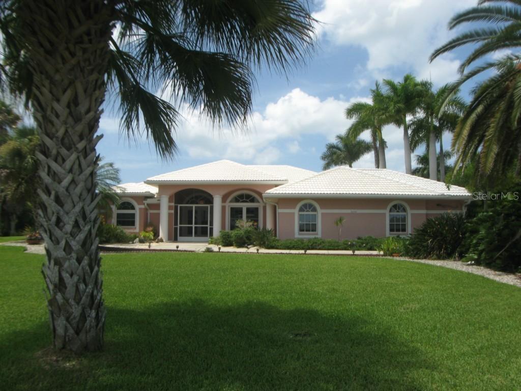8040 Casa De Meadows Dr., Englewood, FL 34224