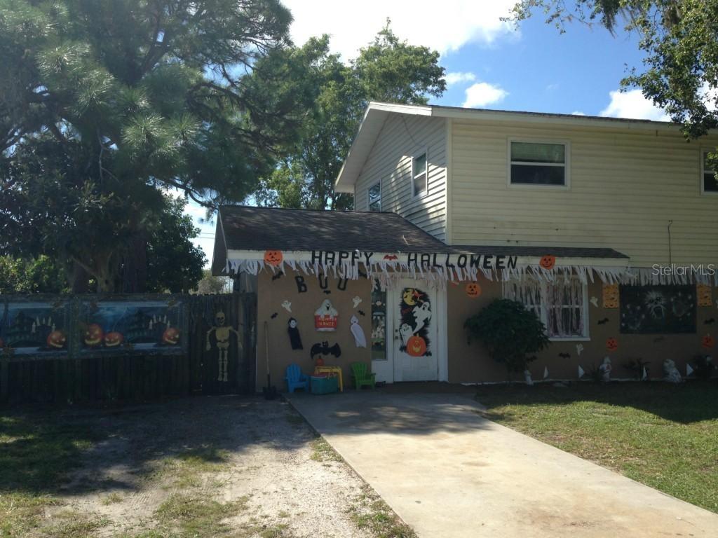 1715 Eileen Pl., Englewood, FL 34223