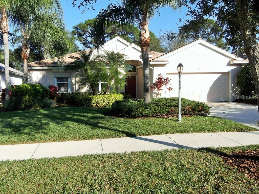 2746 Royal Palm Dr., North Port, FL 34288