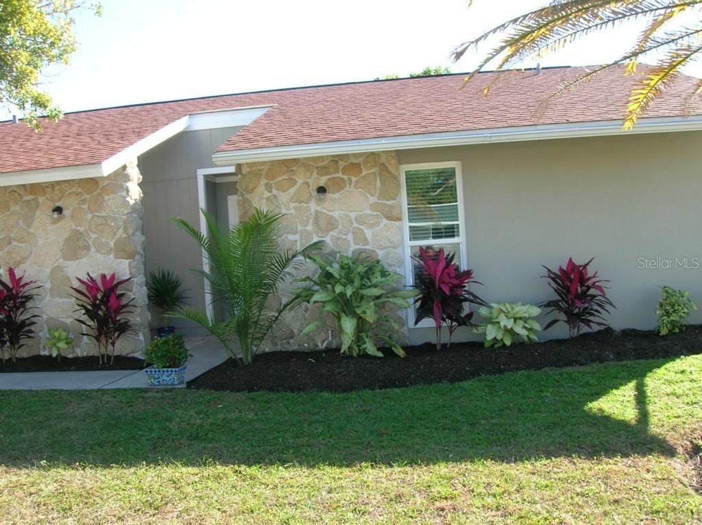 13511 Newport Ave., Port Charlotte, FL 33981