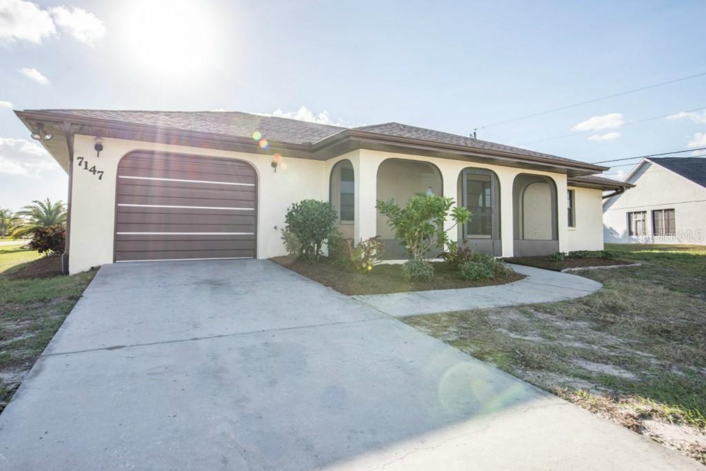 7147 Peacock Ln., Englewood, FL 34224
