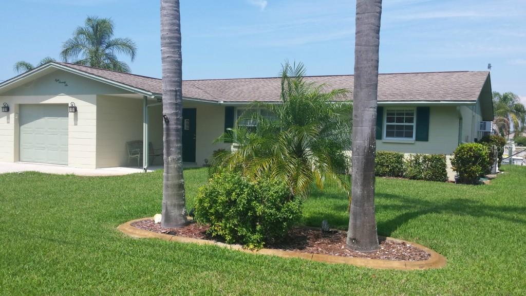 876 E 4th St., Englewood, FL 34223
