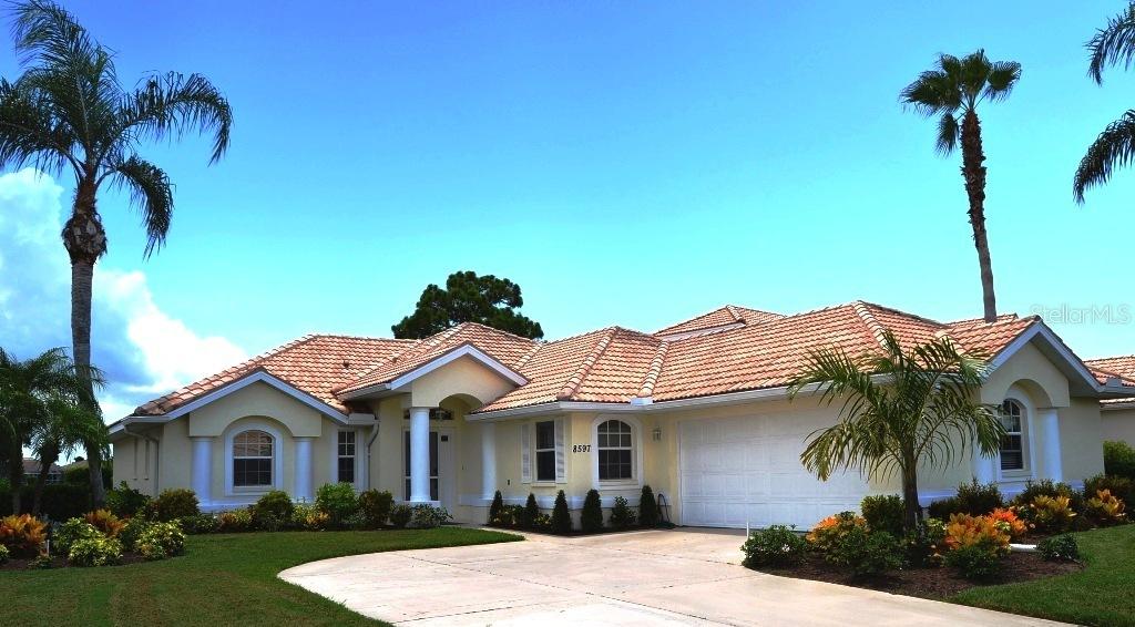 8597 Lakeside Dr., Englewood, FL 34224