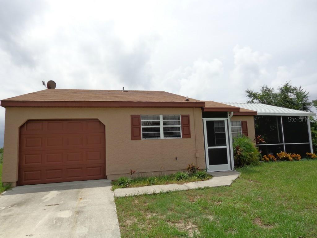 9509 Arnaz Cir., Port Charlotte, FL 33981