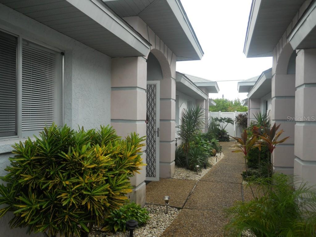 6551 Hamlet Dr. #22-B, Englewood, FL 34224