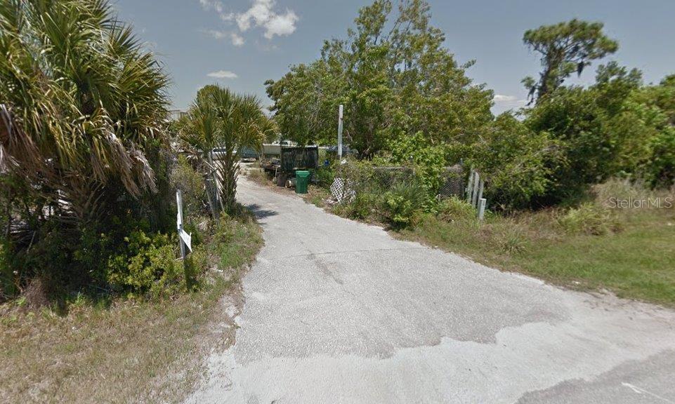 2711 Avenue Of The Americas, Englewood, FL 34224