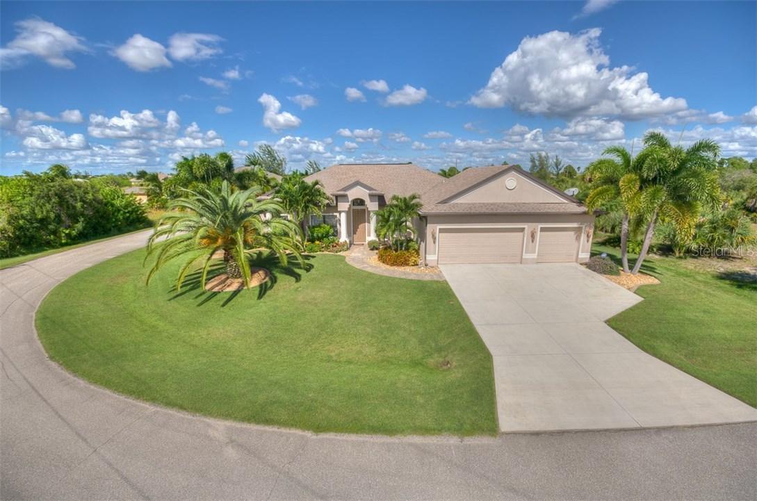 15301 Hennipen Cir., Port Charlotte, FL 33981