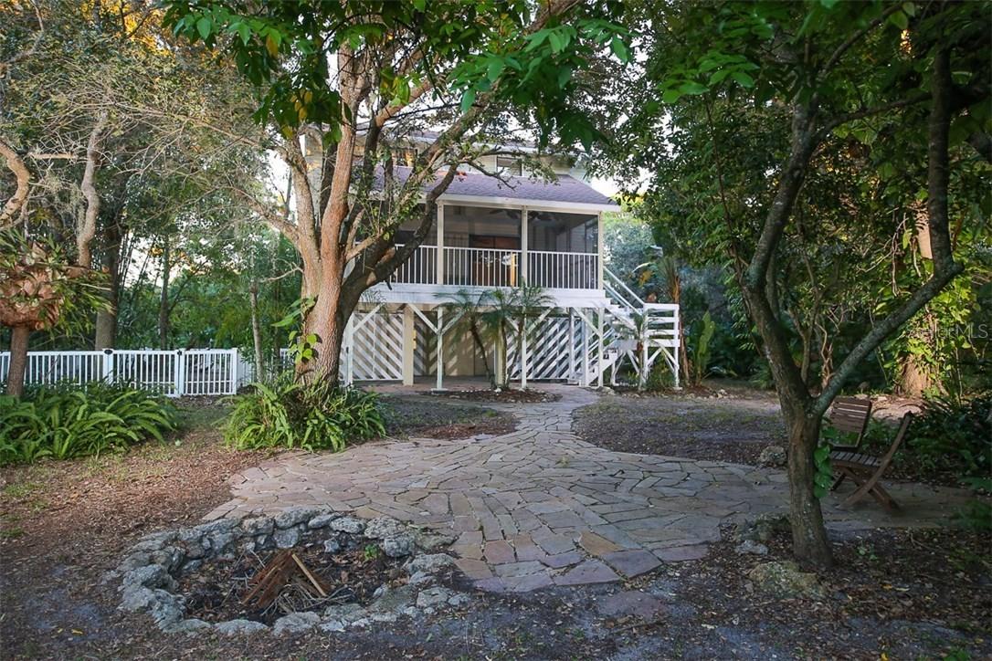 1830 Fessler St., Englewood, FL 34223