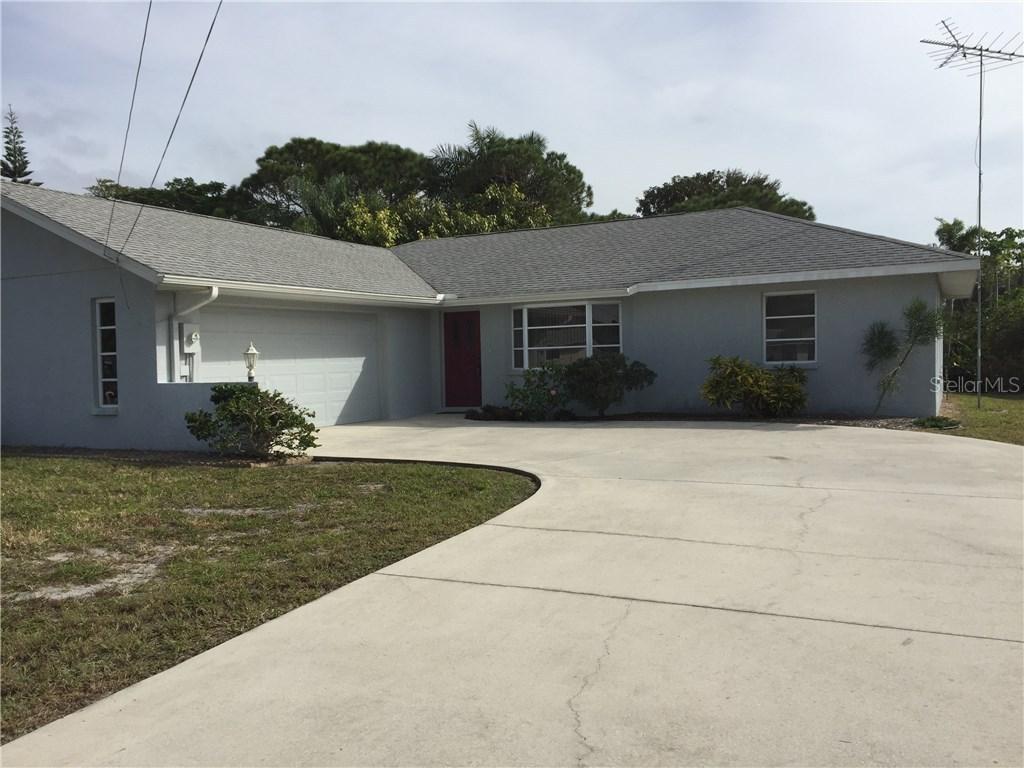 2105 Mississippi Ave., Englewood, FL 34224