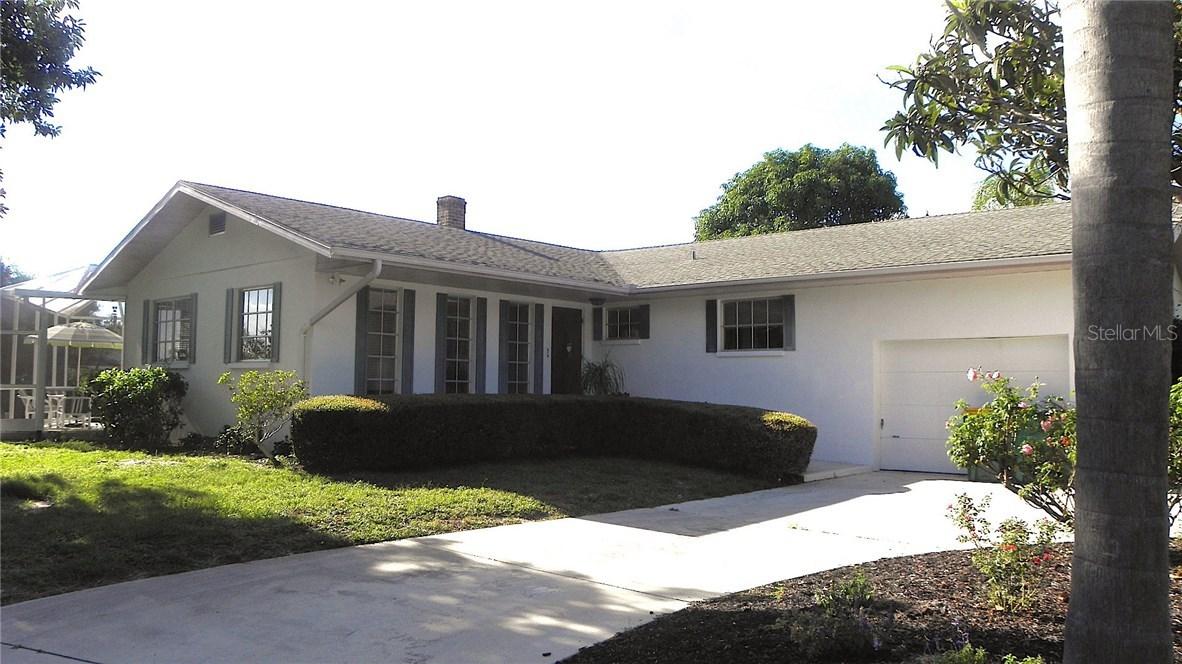 9291 Lake Dr., Englewood, FL 34224