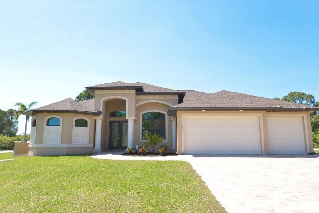 8306 Tracy Cir., Port Charlotte, FL 33981