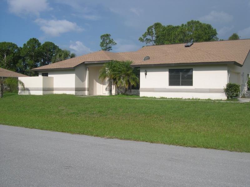 6187 Helm St., Port Charlotte, FL 33981