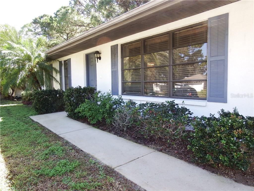 11337 Reinhardt Ave., Englewood, FL 34224