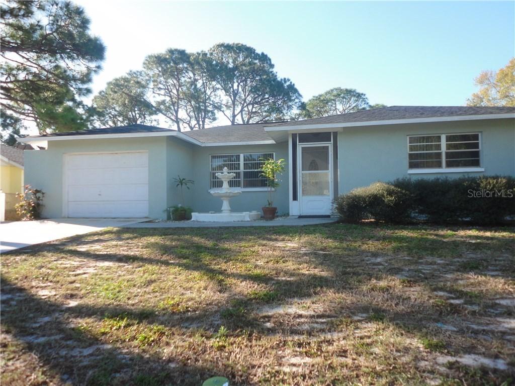 1529 David Pl., Englewood, FL 34223