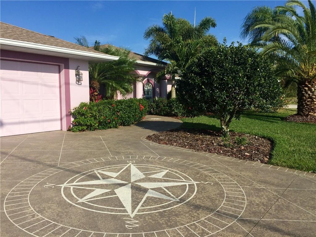 711 Rotonda Cir., Rotonda West, FL 33947