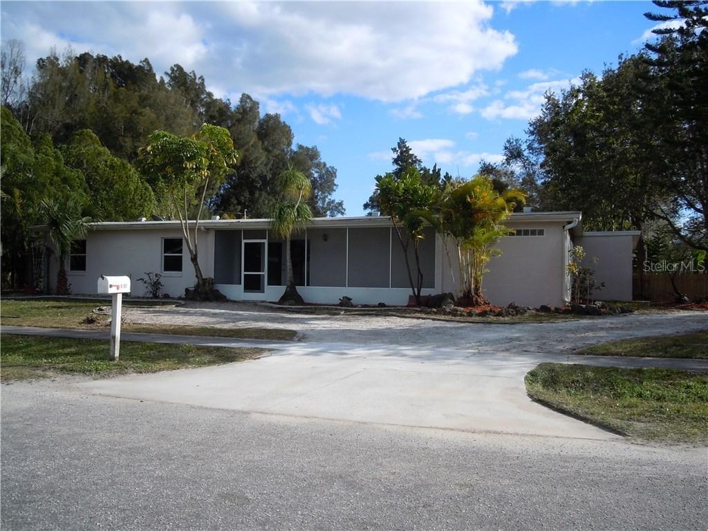 8185 Hyde Park Ave., North Port, FL 34287